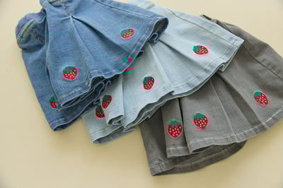 042335草莓褲裙(三色)2