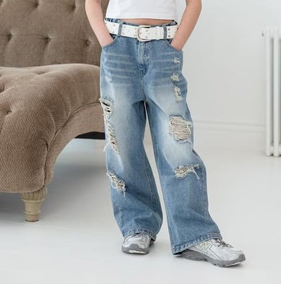 032506破破牛仔褲1