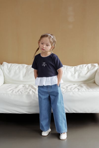 032710造型英文上衣(兩色)11