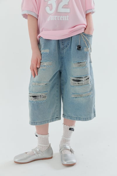 040224破破牛仔褲1