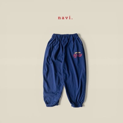 041522英文束口褲(兩色)4