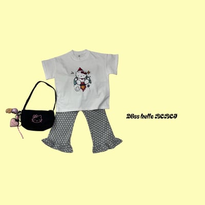 53028愛心花邊造型褲(兩色)4