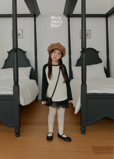 42903黑白細肩芭蕾上衣(兩色)5