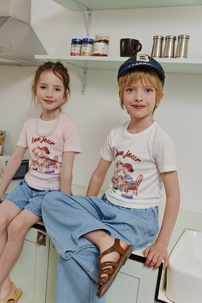 041112美式圖樣上衣(兩色)1