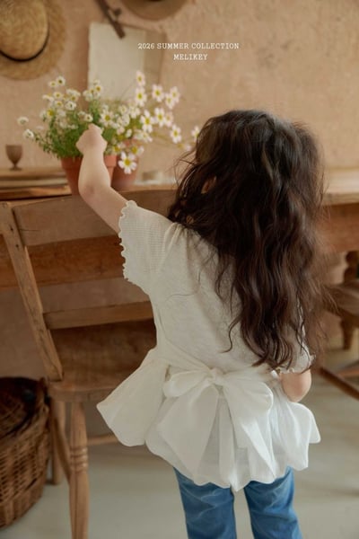 040109造型綁帶上衣(兩色)4