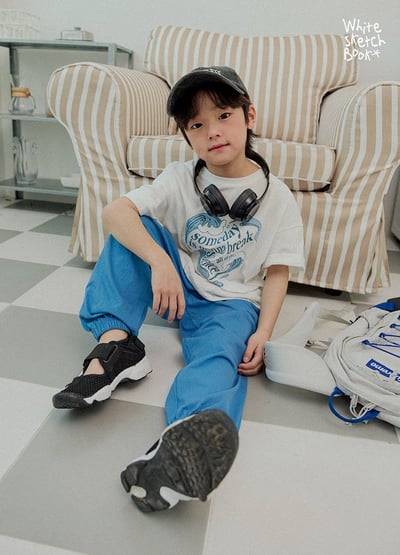 030905英文上衣(兩色)9