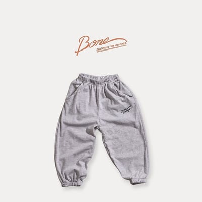 041713英文束口褲(兩色)2