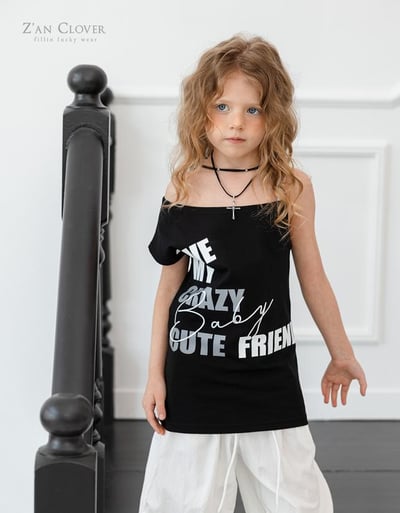 032518造型英文上衣(兩色)10