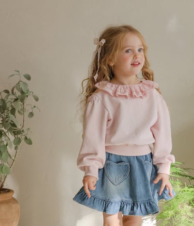 15503雕花領上衣(兩色)6