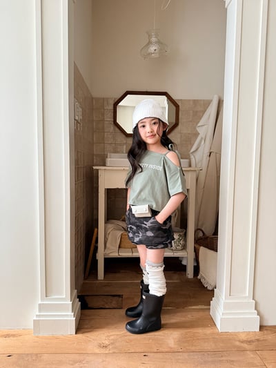 042120英文綁帶上衣(兩色)8