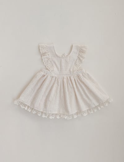 15522浪漫花邊圍裙背心裙(兩色)3