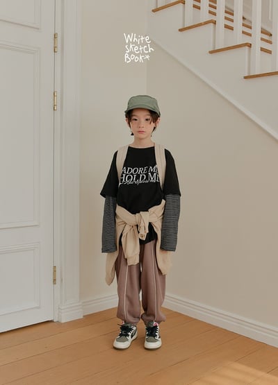 42911英文假兩件上衣(兩色)9