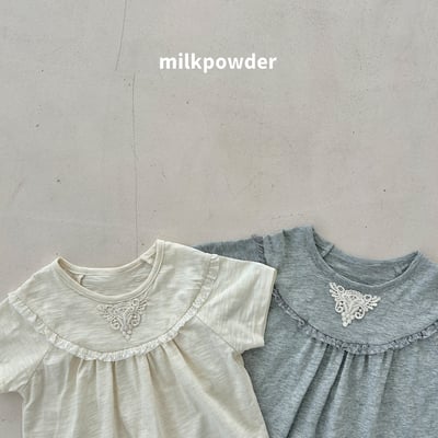 040904花邊上衣(兩色)2