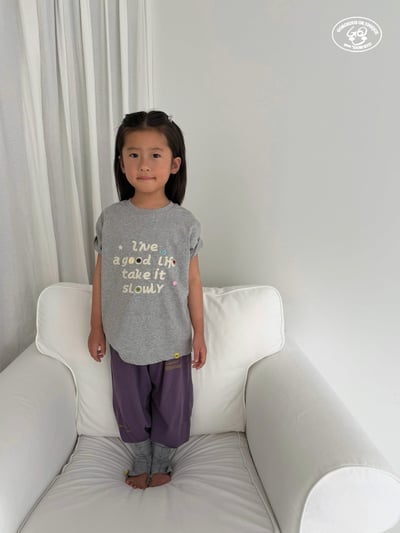 041646親子英文上衣(兩色)7