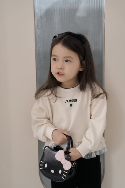 25424愛心造型上衣(兩色)4