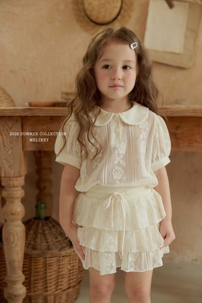 040120浪漫翻領上衣4