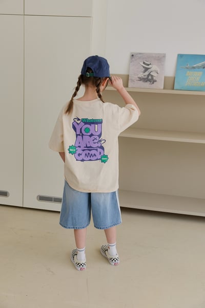 041039英文上衣(兩色)9