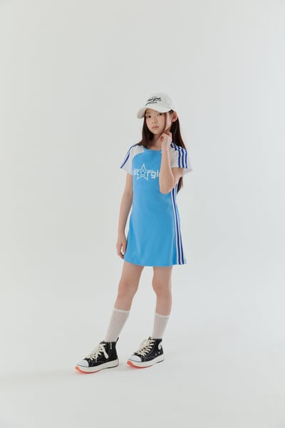 040231英文連身裙(兩色)9