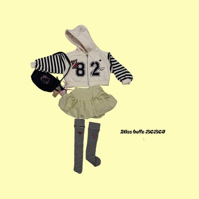 53010數字82連帽外套(兩色)6