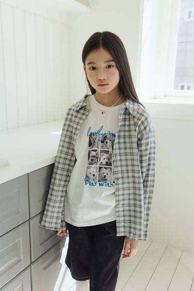 032429翻領格子外套A4