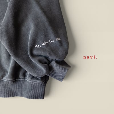 30002英文袖口上衣(兩色)13