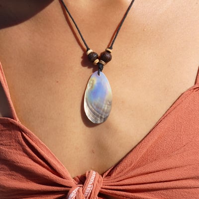 Oya Ocean 彩虹鮑魚貝殼項鍊1