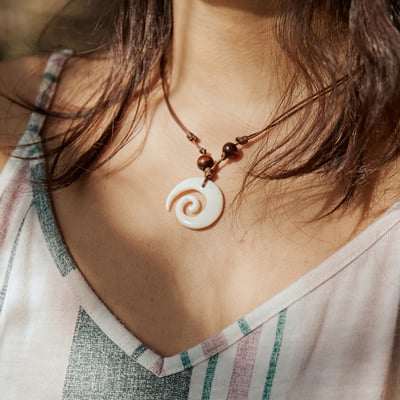Oya Ocean 白漩渦項鍊:茁壯與新生1