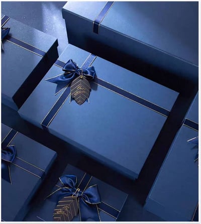 【百花盛綻】母親節花語限定禮盒-康乃馨經典款【靜摯力量】10