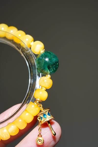 【法輪常轉．富貴安康】 Rosa.G 蜜蠟 x 綠祖母晶 x 純銀包金轉經輪設計手鍊12