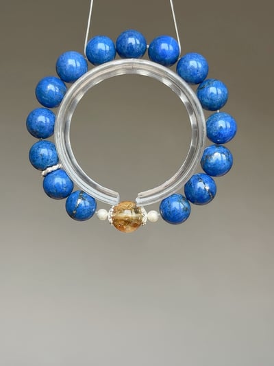 【星域覺醒．豐盛對焦】 Rosa.G 老礦青金石 x 彩虹黃塔晶設計手鍊1