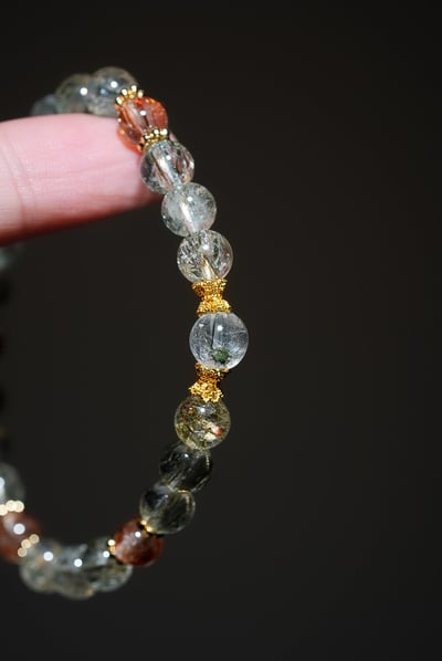 【星海綻放．豐盛對焦】 Rosa.G 海膽水晶 x 紅銅鈦 x 綠碧璽髮晶設計手鍊3