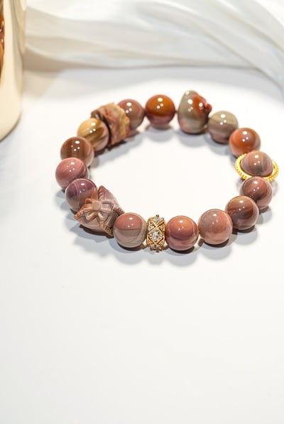 【大地童話】阿拉善萌熊．溫潤守護1