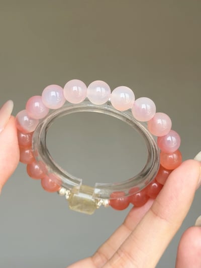 【緋紅盛世．顯化巔峰】 Rosa.G 漸變緋紅 x 金髮晶桶珠設計手鍊3