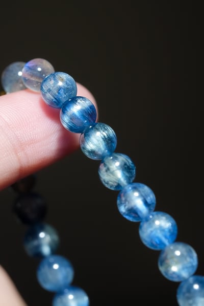 【曜藍金鋒．清醒掠奪】 Rosa.G 頂級鈦晶 x 強藍光拉長石 x 貓眼藍晶石能量手鍊5