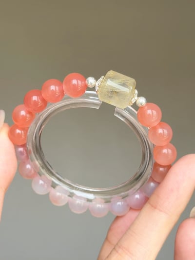 【緋紅盛世．顯化巔峰】 Rosa.G 漸變緋紅 x 金髮晶桶珠設計手鍊2