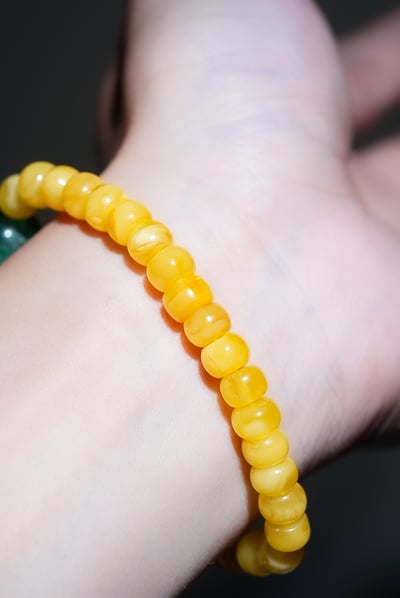 【法輪常轉．富貴安康】 Rosa.G 蜜蠟 x 綠祖母晶 x 純銀包金轉經輪設計手鍊7