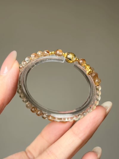 【低調暴富．財富發電機】Rosa.G 爍金核心｜帶母礦鈦晶主珠 𝘹 爆閃銅髮 𝘹 巴西黃水晶 精緻手鍊3