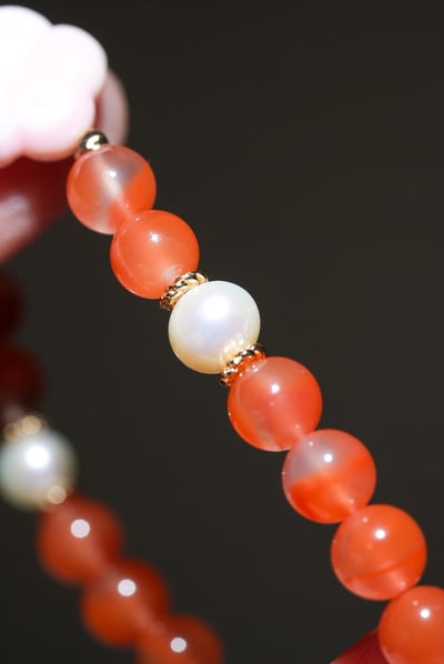 【胭脂雲影．貴人滋養】 Rosa.G 南紅 x 珍珠 x 女皇貝 x 蜜桃鹽源設計手鍊8