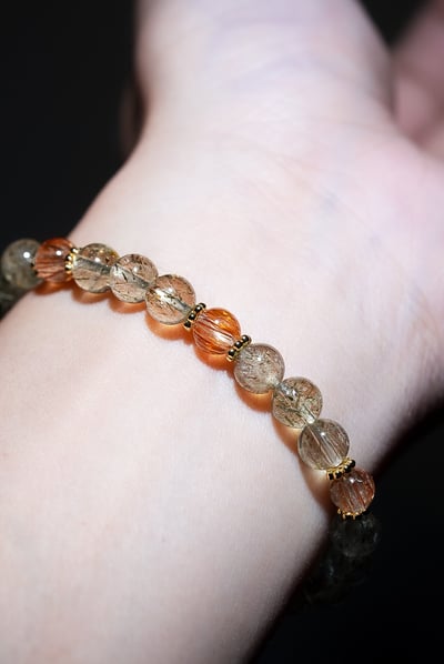 【星海綻放．豐盛對焦】 Rosa.G 海膽水晶 x 紅銅鈦 x 綠碧璽髮晶設計手鍊9