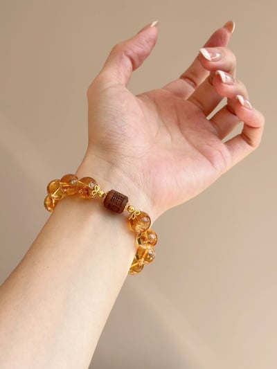 【鎏金梵音】濃郁黃水晶．沉香祝福2