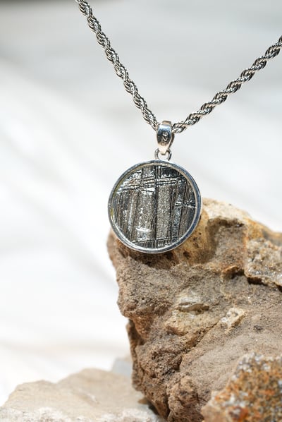 【十字星盾】宇宙破障，絕對結界守護5