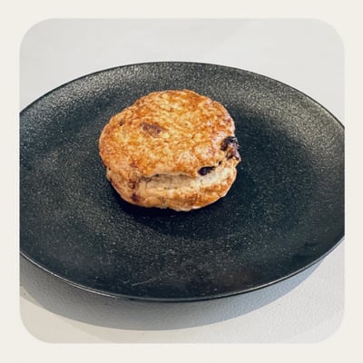 白蘭地葡萄乾_花司康1