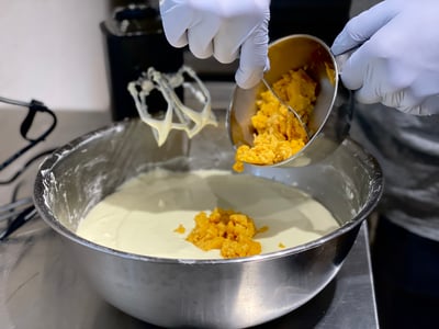 鹹蛋黃北海道焦乳酪（7吋整模）2