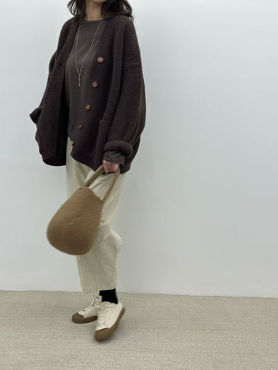 V領針織外 260107137