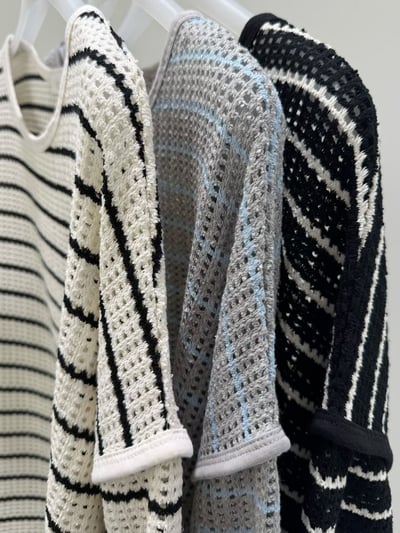 微透感條紋上衣 26313176