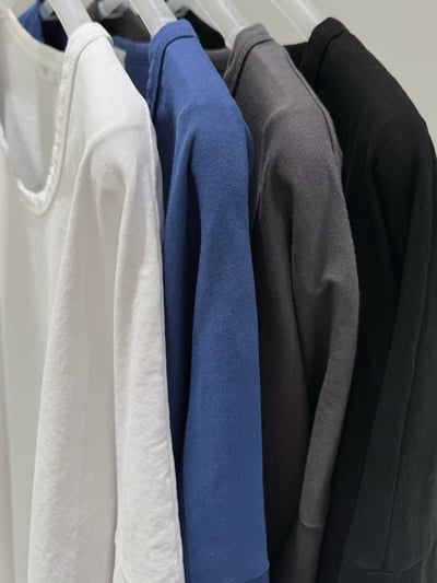 下開衩圓領上衣 26226082