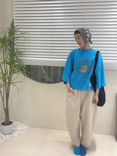 辮子女孩上衣 26306187