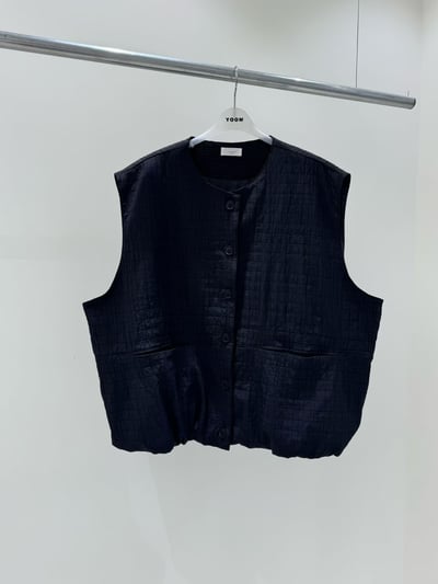 抓褶口袋圓領背心 2060110