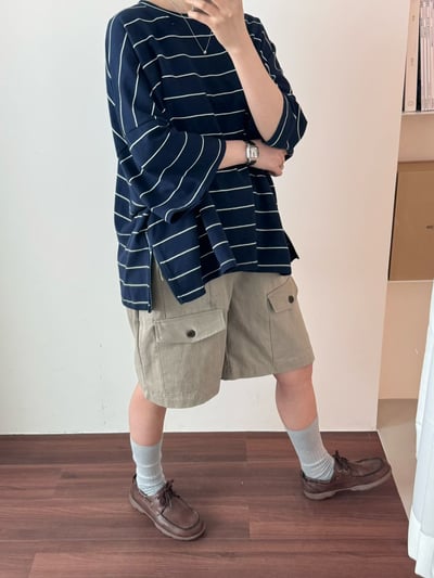 側拉鍊條紋上衣 260409045