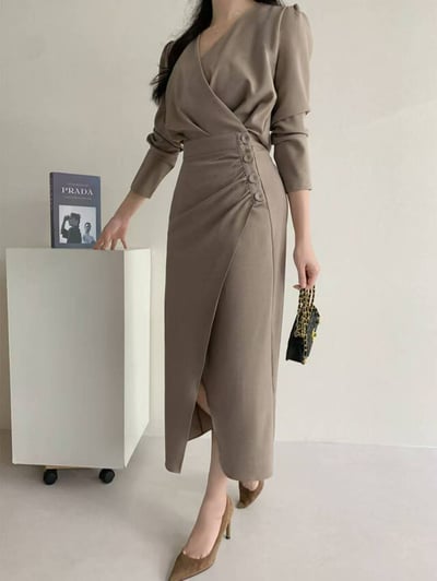 都會氣場・V 領排釦洋裝4